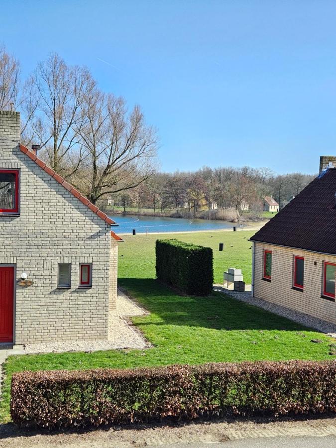 7 Person House With Garden, Firepit, Swimming Lake, Hammock, Child Friendly, In- And Outside Playground, Slide, And Great Coffee Ewijk 外观 照片
