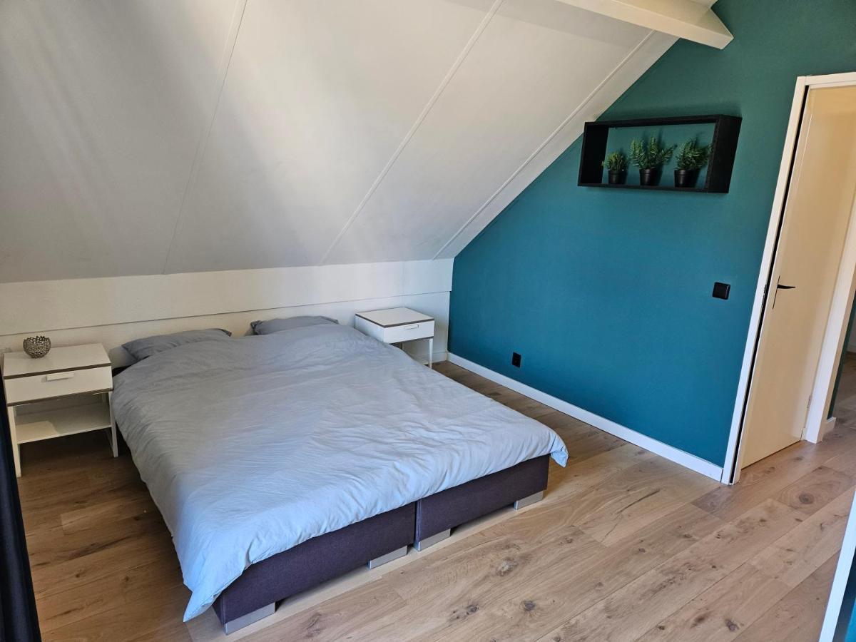 7 Person House With Garden, Firepit, Swimming Lake, Hammock, Child Friendly, In- And Outside Playground, Slide, And Great Coffee Ewijk 外观 照片