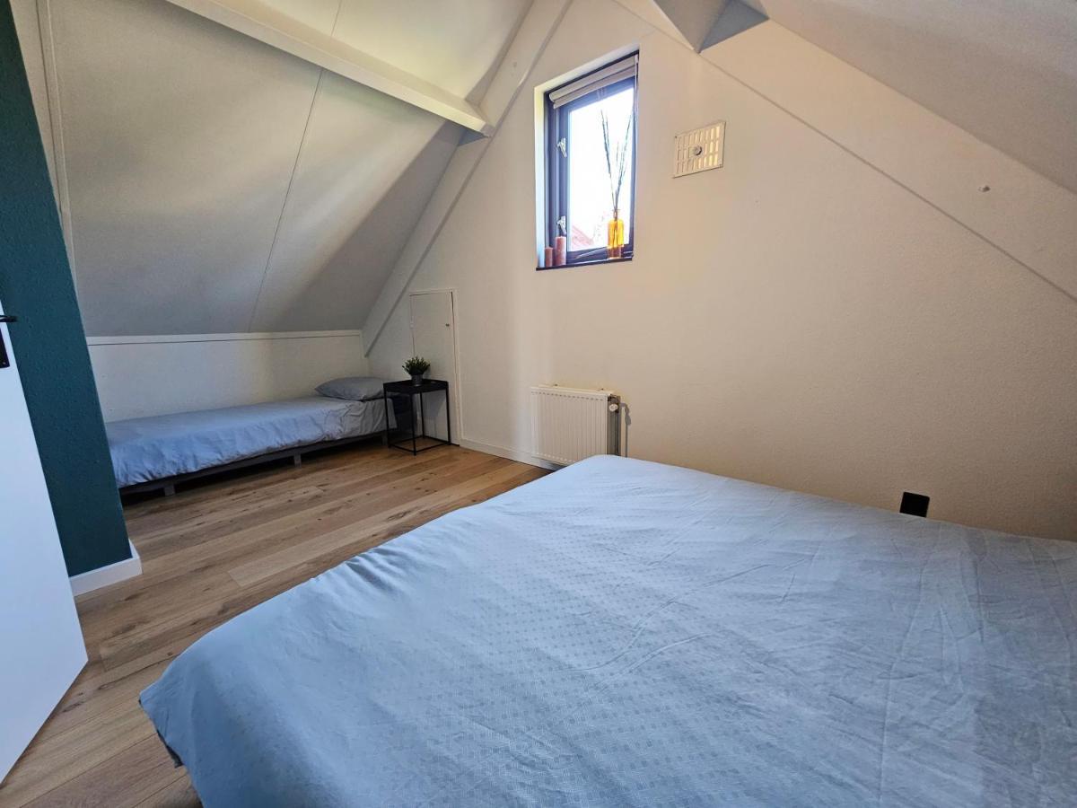 7 Person House With Garden, Firepit, Swimming Lake, Hammock, Child Friendly, In- And Outside Playground, Slide, And Great Coffee Ewijk 外观 照片